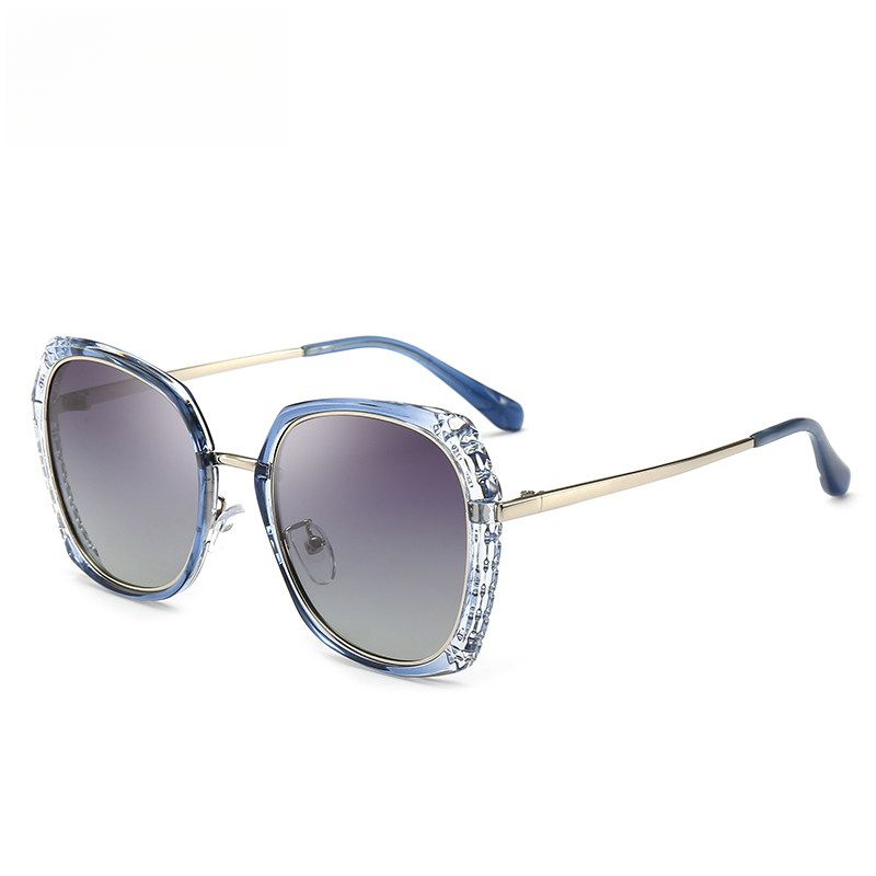 Sunglasses with the Box, S26 9 10