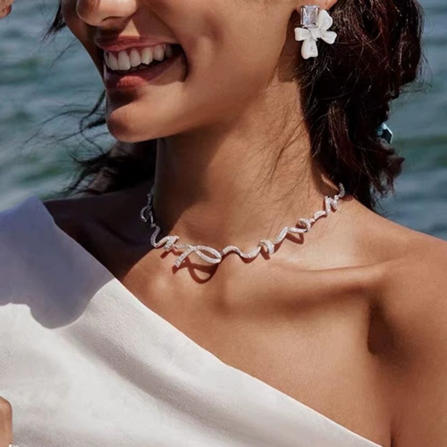 Necklace jewelry, no box, J20 4